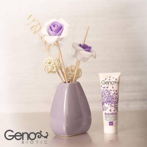 کرم رفع شقایق سینه ژنوبایوتیک  GenoBiotic